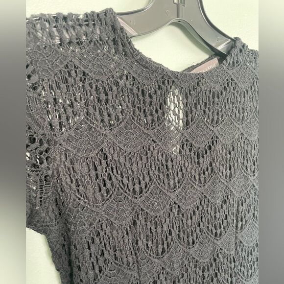 Kendall & Kylie Black Fit and Flare Keyhole Goth Lace Overlay Dress SZ M - Picture 3 of 10